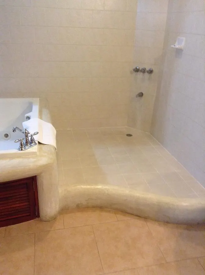 Kuyaba Hotel Negril