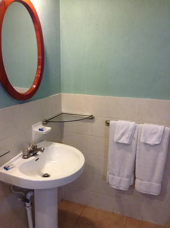 Kuyaba Hotel Negril
